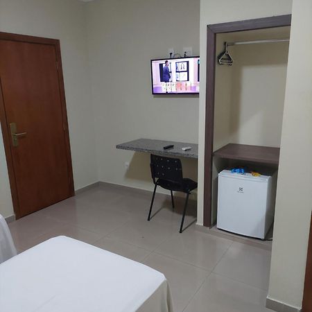 Apoema Hotel Cuiabá Eksteriør billede