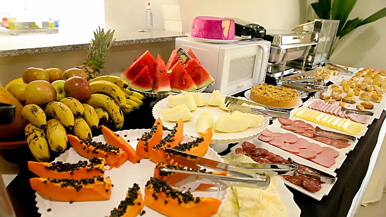 Apoema Hotel Cuiabá Eksteriør billede