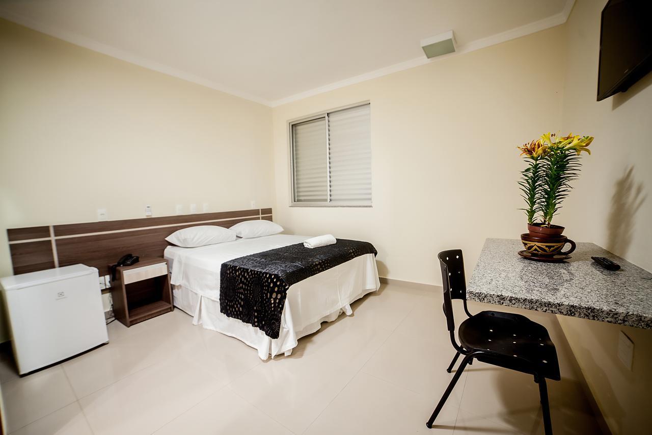 Apoema Hotel Cuiabá Eksteriør billede